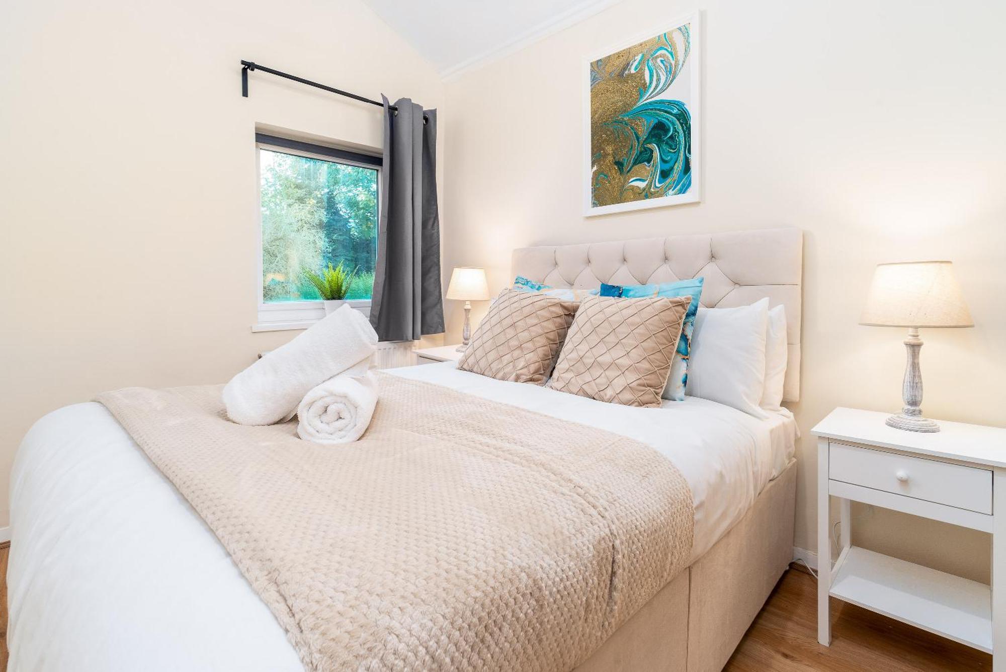 Luxury 3 Bedroom House - Harborne - Parking - Garden - Wifi & Netflix 122G Birmingham Buitenkant foto